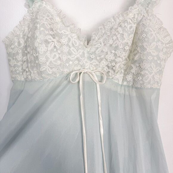 Vintage Olga 1970s/1980s Soft Blue White Floral Lace Chiffon Sheer Nightgown - Picture 3 of 7
